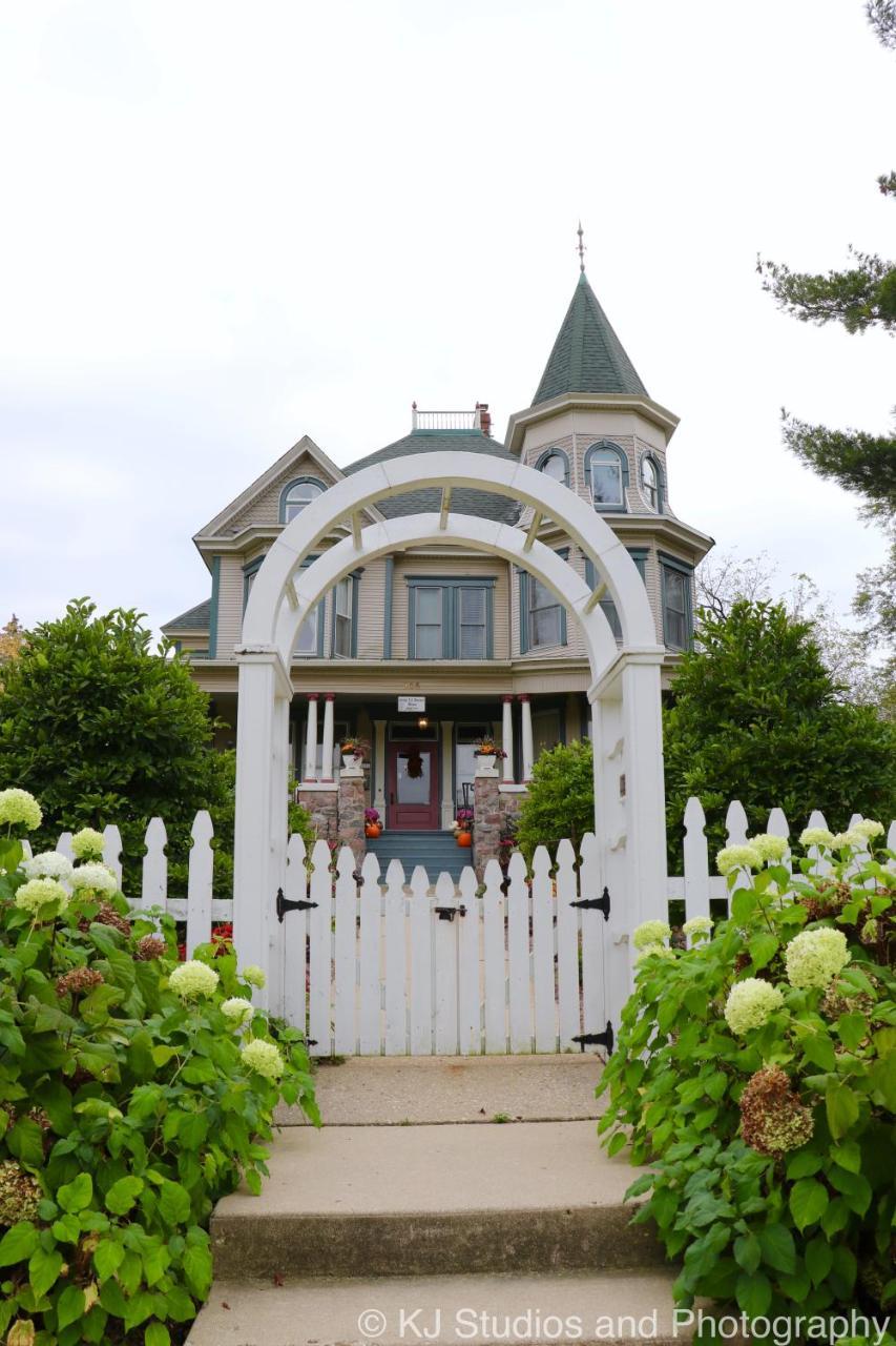 Cherry Tree Inn B&B Woodstock ภายนอก รูปภาพ